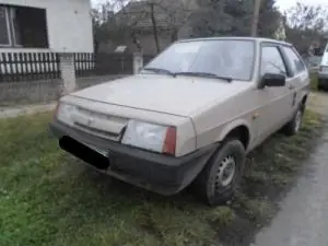 Árengedmény LADA SAMARA Bal első alsó lengőkar bontott alkatrész