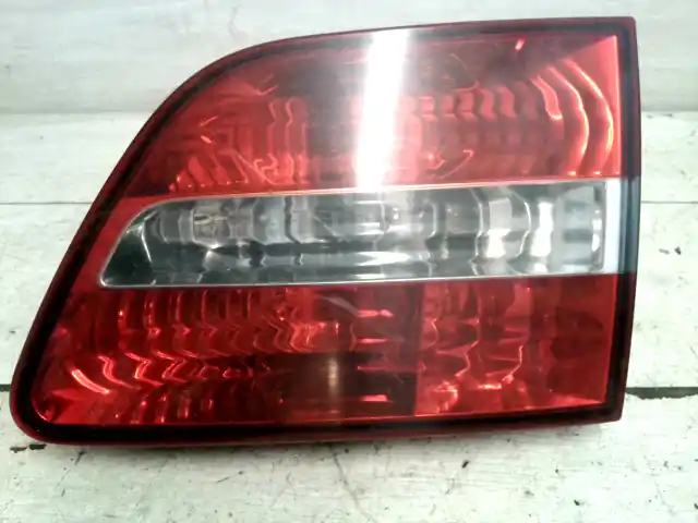 Olcsó FIAT STILO 01.09-06.12 Jobb belső hátsó lámpa kombi bontott alkatrész