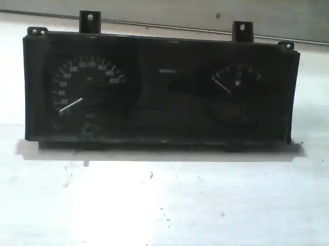 Outlet RENAULT CLIO 90-96 Kilóméteróra bontott alkatrész