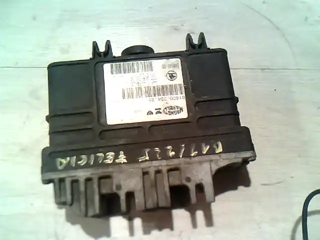 Ne maradj le SKODA FELICIA -97 Motorvezérlő egység ecu pcm modul 1.6 i, 8v bontott alkatrész