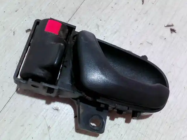 Biztonságos vásárlás SUZUKI SWIFT 89-96 Bal hátsó belső kilincs bontott alkatrész