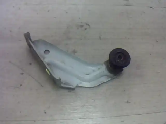Azonnali szállítás RENAULT Kangoo 2003.01 - 2008.01 Tolóajtó oldalajtó görgő bontott alkatrész