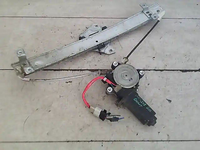 MITSUBISHI GALANT 92.11-96.10 Bal hátsó ablakemelő szerkezet elektromos bontott alkatrész Kedvezményes ár