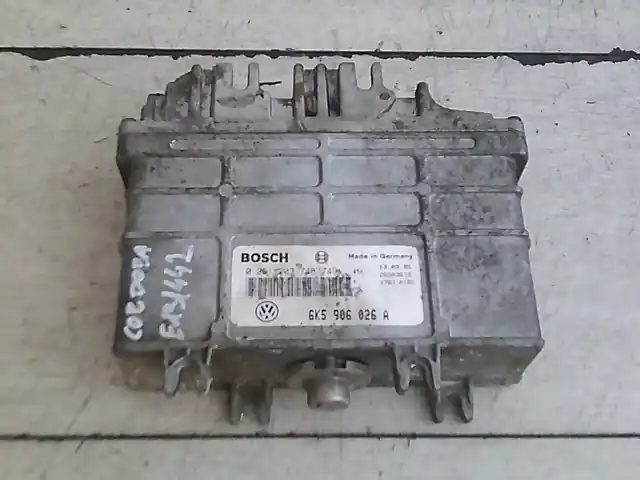 Bestseller SEAT CORDOBA 93-99 Motorvezérlő egység ecu pcm modul 1.4i bontott alkatrész