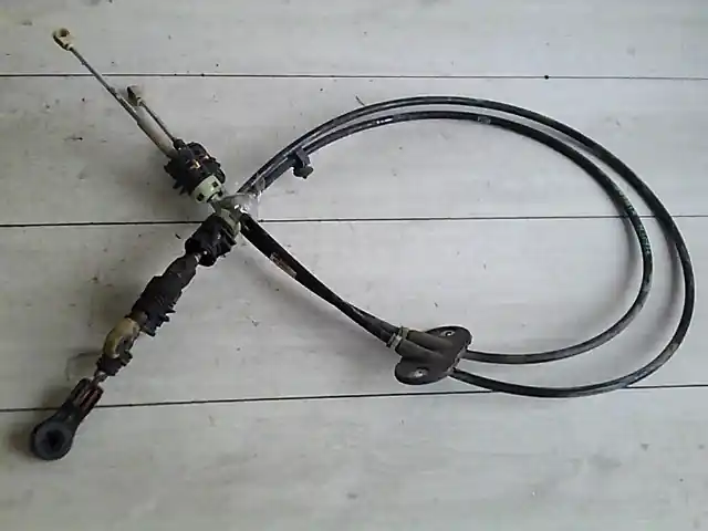 FORD FIESTA 05-08 VAN Sebességváltó bowden bontott alkatrész Korlátozott ajánlat