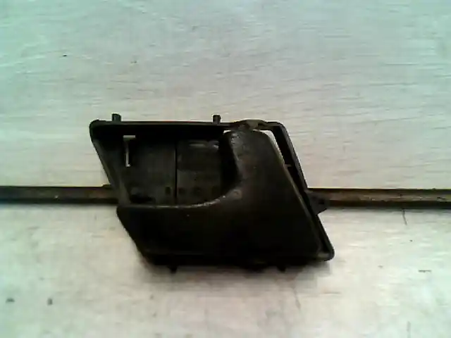 SEAT IBIZA 93-99 Jobb első belső kilincs bontott alkatrész Kedvezményes ár