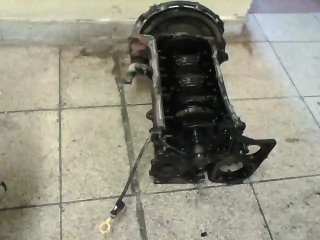 NISSAN ALMERA TINO Motor, diesel fűzött blokk hengerfej nélkül bontott alkatrész Népszerű