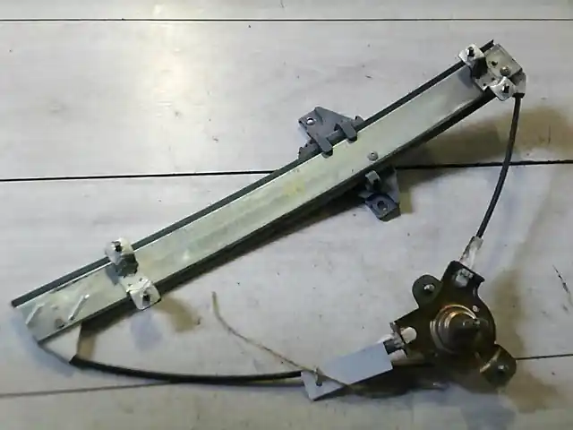 Azonnal elérhető DAEWOO LANOS 01- Jobb hátsó ablakemelő szerkezet mechanikus 5 ajtós bontott alkatrész
