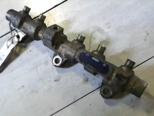 FIAT MAREA Közösnyomócső common rail cső bontott alkatrész Kedvezmény