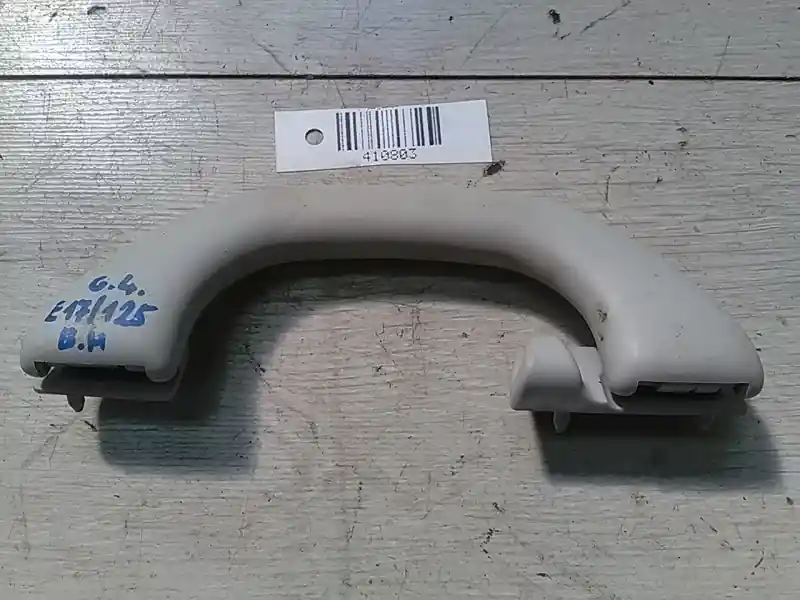 Vedd meg most VW GOLF IV. Bal hátsó kapaszkodó bontott alkatrész