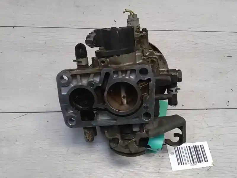 SUZUKI SWIFT 96-05 Központi injektor befecskendező bontott alkatrész Végkiárusítás