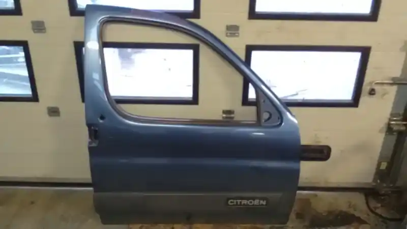 CITROEN BERLINGO 96-02 Jobb első ajtó. bontott alkatrész Korlátozott ajánlat