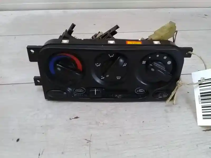 Olcsóbb DAEWOO MATIZ 98-01 Fűtés vezérlő panel bontott alkatrész