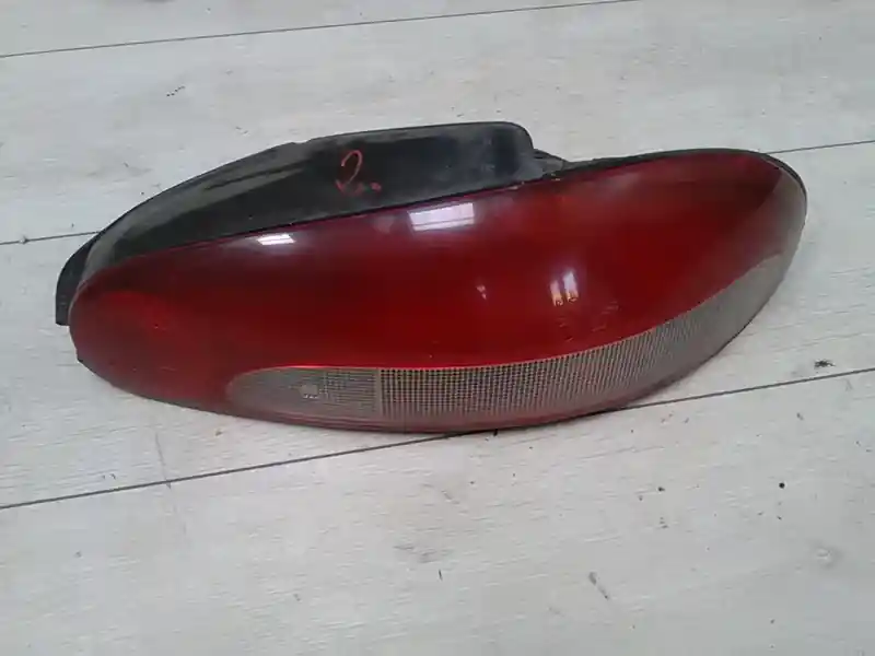 Prémium MITSUBISHI COLT 92-96 Jobb hátsó lámpa bontott alkatrész