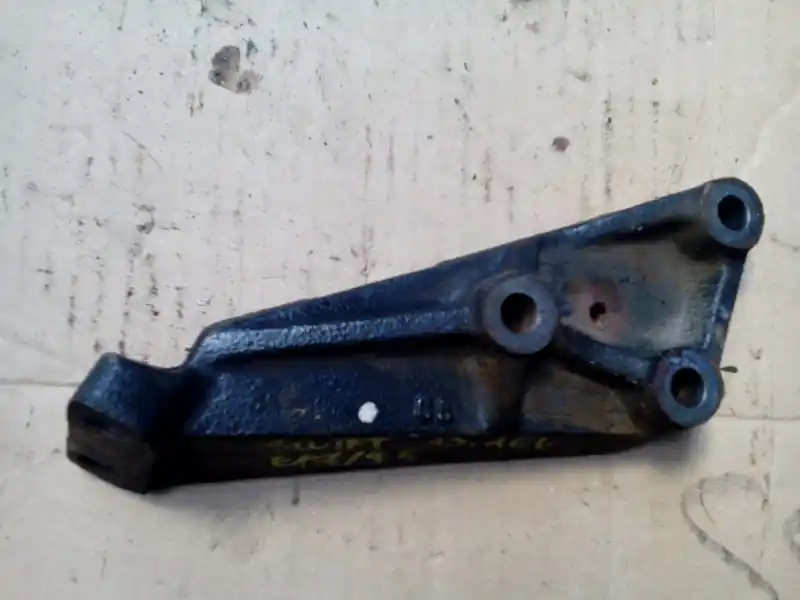 SUZUKI SWIFT 96-05 Motortartó bak bontott alkatrész Vedd meg online