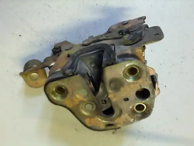 Kiárusítás OPEL ASTRA F 91-94 Bal hátsó ajtó zárszerkezet mechanikus bontott alkatrész