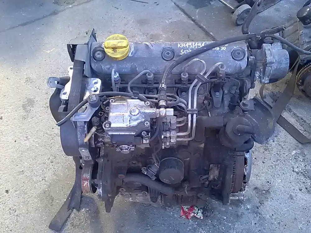 Népszerű RENAULT MEGANE SCENIC 97-99 Motor, diesel fűzött blokk hengerfejjel 1.9dti bontott alkatrész