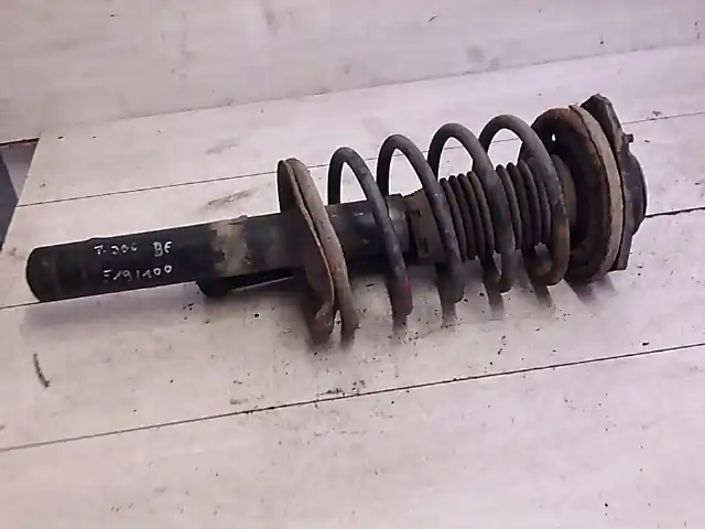 PEUGEOT 306 93-97 Lengéscsillapító spirálrugóval bal első 1.9d bontott alkatrész Kihagyhatatlan ajánlat