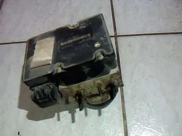 Legkelendőbb FORD FOCUS 98-04 Abs abr esp pumpa bontott alkatrész