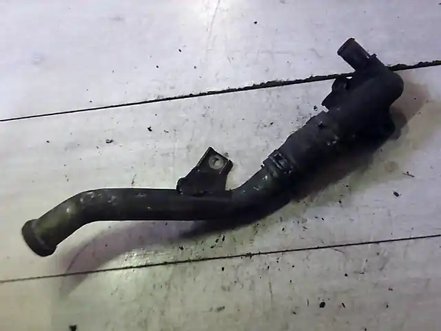 Szezonális akció PEUGEOT 607 Vízcső fém bontott alkatrész