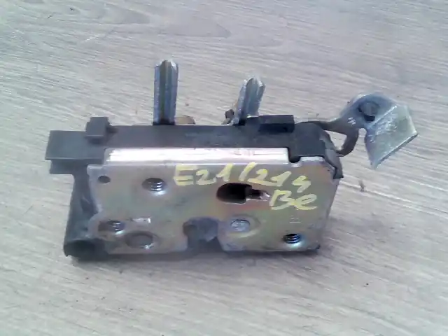 Olcsóbb FIAT PUNTO I. Bal első ajtó zárszerkezet mechanikus bontott alkatrész