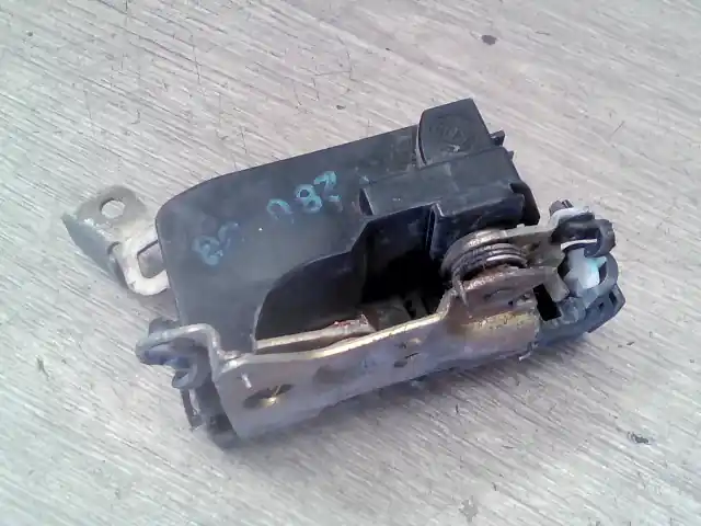 FIAT PUNTO I. Bal hátsó ajtó zárszerkezet mechanikus bontott alkatrész Ajánlat