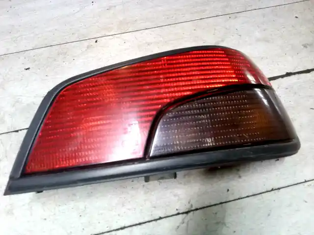 PEUGEOT 306 93-97 Jobb hátsó lámpa 5 ajtós bontott alkatrész Különleges ajánlat
