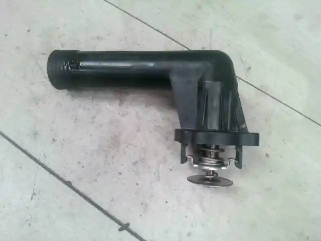 BMW E36 89-00 Termosztátház fedél,1.6i bontott alkatrész Ne maradj le