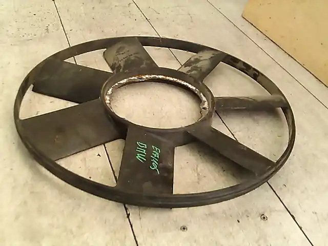 BMW E34 87-96 Viszkóventilátor hűtőventilátor 2.5tds bontott alkatrész Olcsóbb