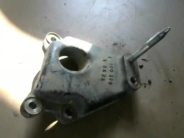 CHEVROLET AVEO T250/255 06.01-11.12 Sebességváltó tartó bak bontott alkatrész Kihagyhatatlan ajánlat