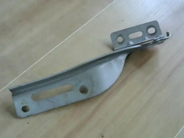 Expressz kézbesítés DAEWOO MATIZ 98-01 Motorháztető jobb zsanér bontott alkatrész