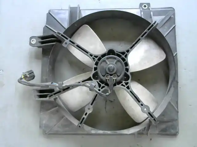 MAZDA XEDOS 6 92- Hűtőventilátor bontott alkatrész Prémium